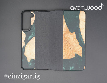 Samsung Galaxy S22 Plus PORTO COLLECTION FLIPCASE 9441 Grün